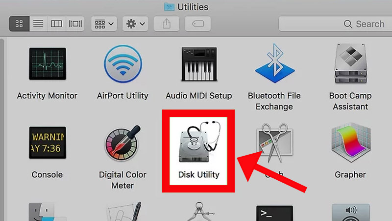  Chọn Disk Utility.